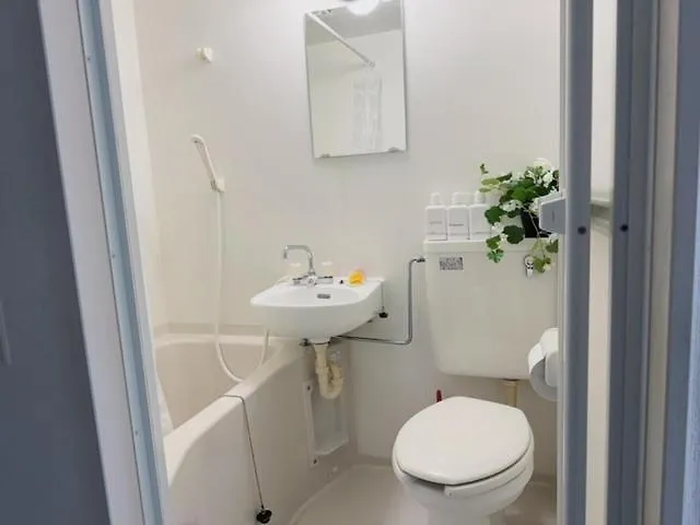 Momo Palace Tokyo 0*,  Japan