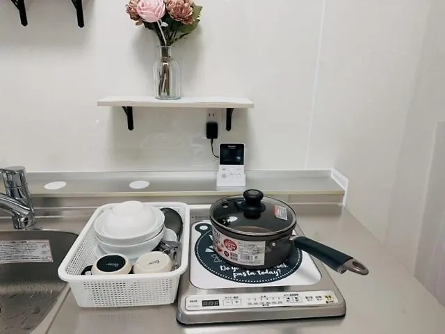 Momo Palace Tokyo 0*,  Japan